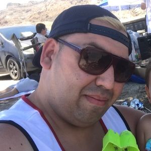 Meet your Posher, Henry